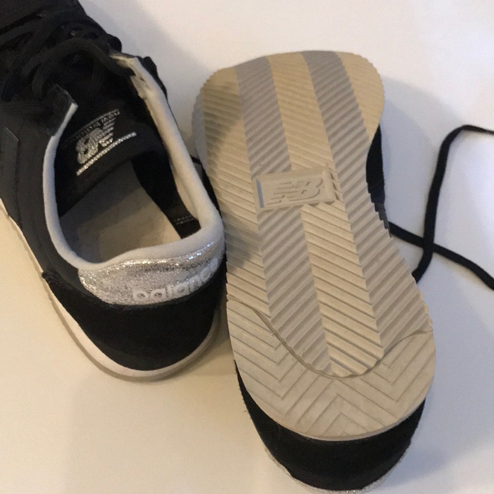 Black New balance sneakers, nwot - Picture 3 of 4